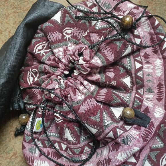 Sun Well Purple/ Pink Printed Canvas Lined Cinch Drawstring Backpack - Picture 5 of 9